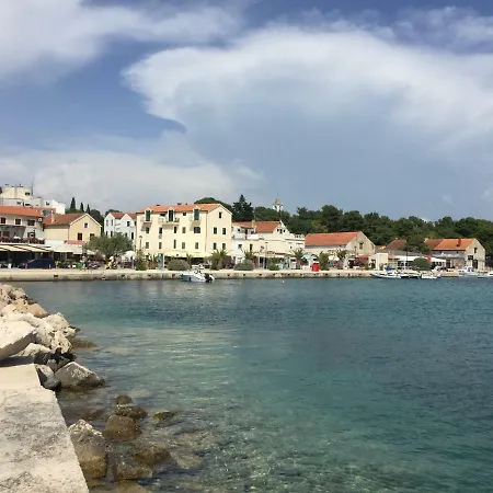 Damaris * Sveti Filip i Jakov