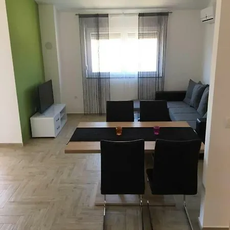 Daire Damaris Sveti Filip i Jakov