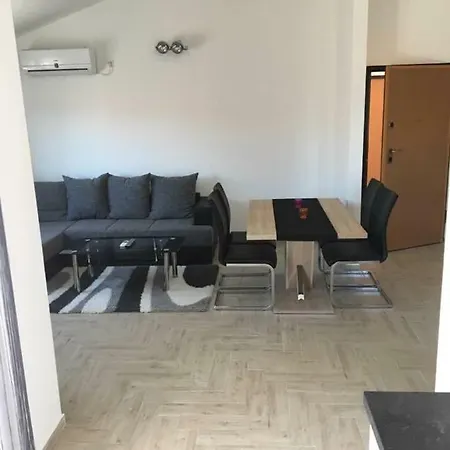Damaris Apartment